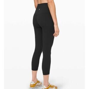 Lululemon Align High-Rise Crop 23" Black Nulu Leggings – Size 10
